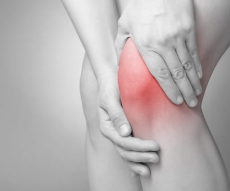 Are you living with Knee Pain? The Regenerative Clinic can help!