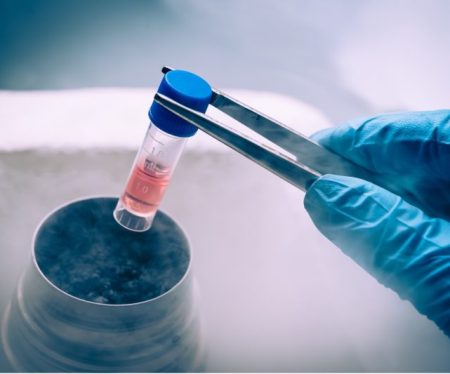 Scientists Experiment with Stem Cells to Help Patients with COVID Symptoms